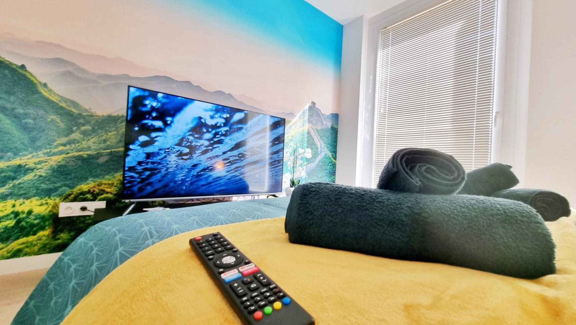 La Residence Evasion 3 - Original - Gare - Wifi - Relax Bnb مُلووز الغرفة الصورة